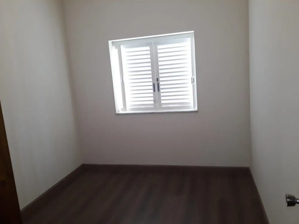 Casa, 3 quartos, 250 m² - Foto 12