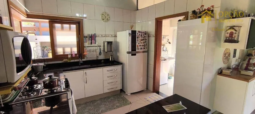 Chácara, 3 quartos, 2185 m² - Foto 6