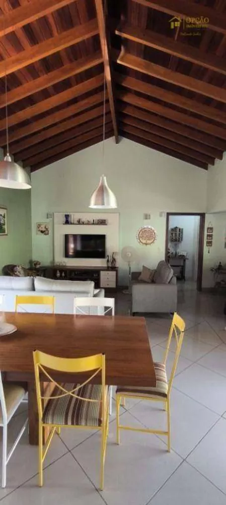 Chácara, 3 quartos, 2185 m² - Foto 5