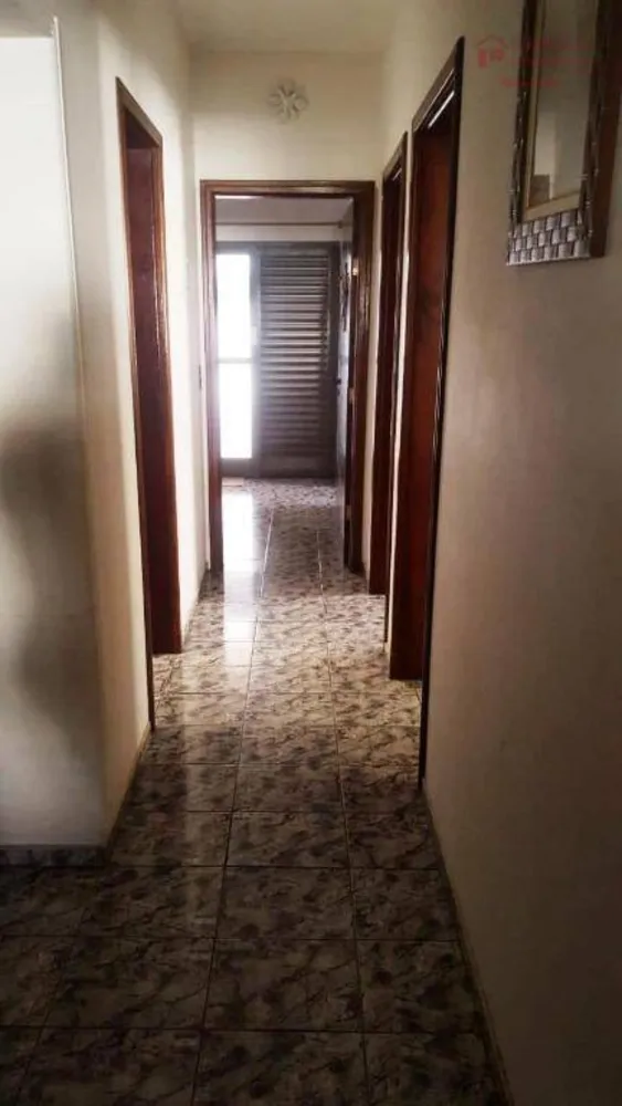 Casa, 3 quartos, 203 m² - Foto 3