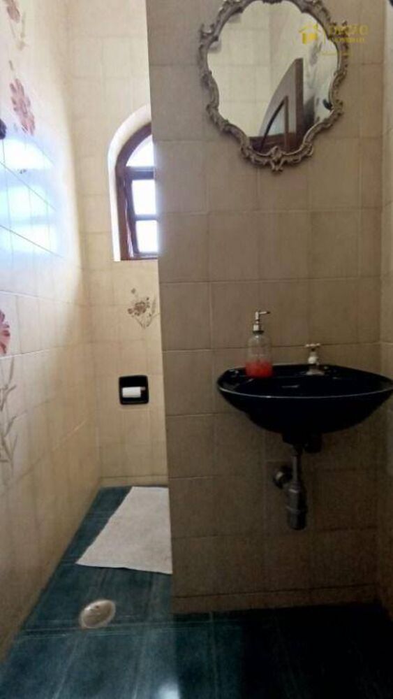 Casa, 4 quartos, 241 m² - Foto 3