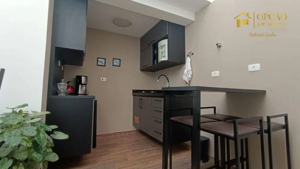 Casa, 4 quartos, 241 m² - Foto 3