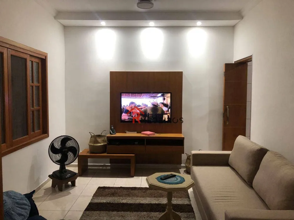 Casa, 2 quartos, 137 m² - Foto 1