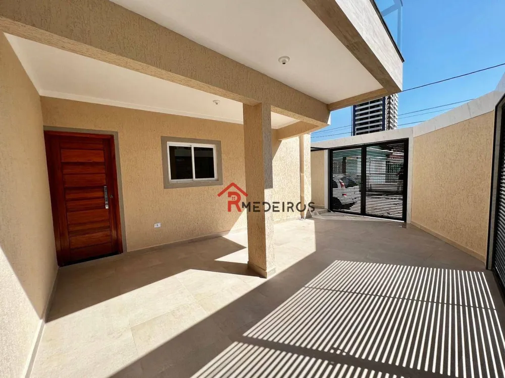 Sobrado, 2 quartos, 70 m² - Foto 1