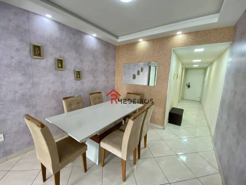 Cobertura, 3 quartos, 315 m² - Foto 2