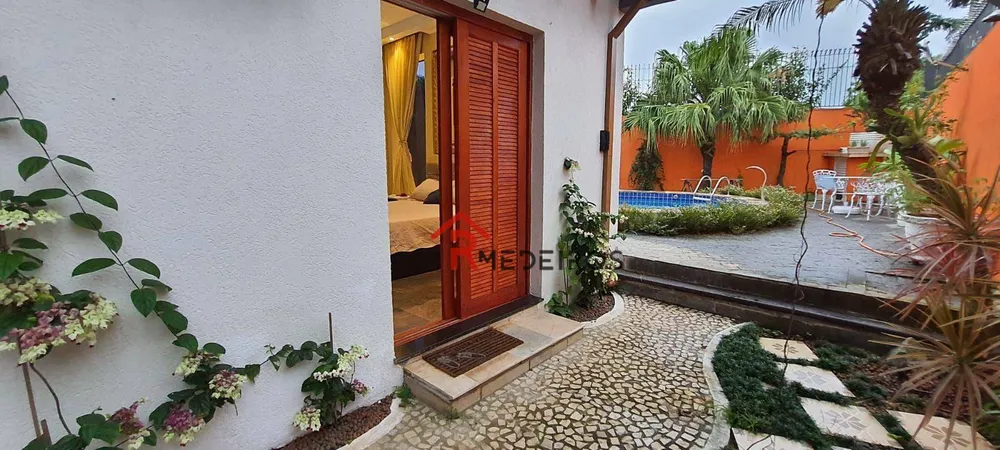 Casa, 4 quartos, 430 m² - Foto 3