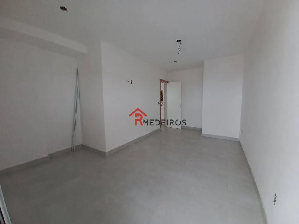 Cobertura, 3 quartos, 241 m² - Foto 4