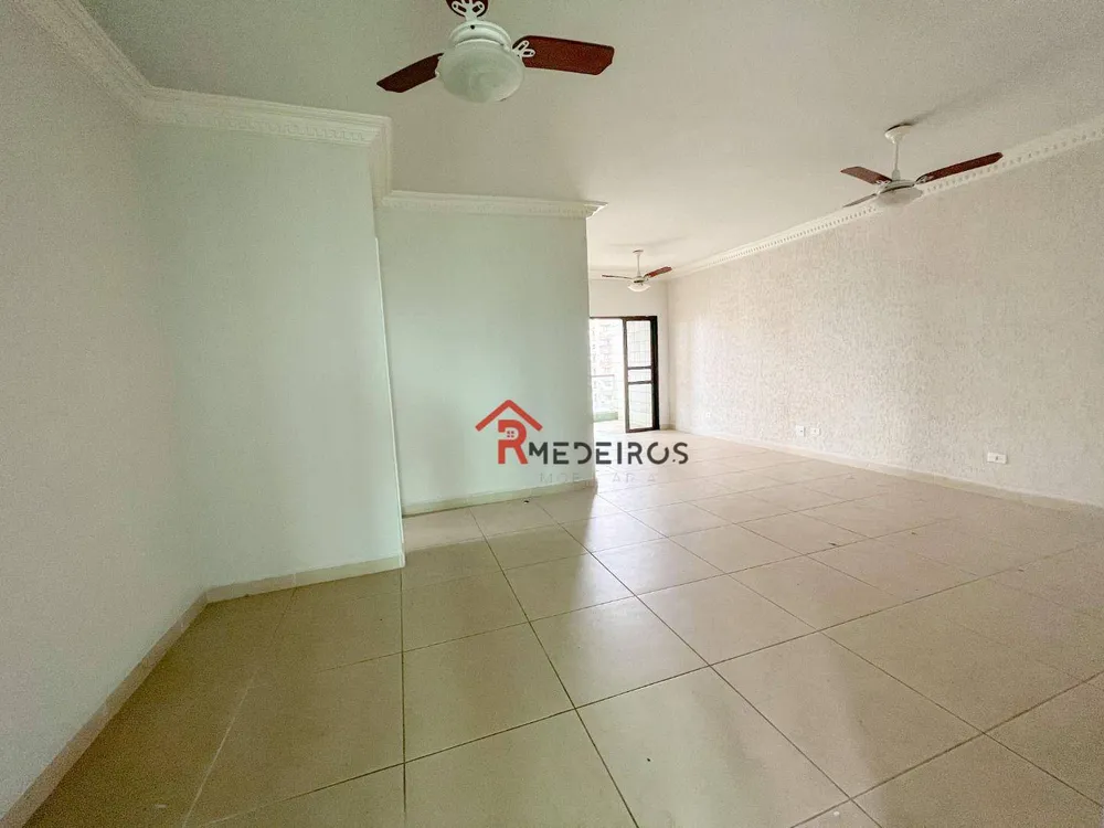 Cobertura, 3 quartos, 232 m² - Foto 1