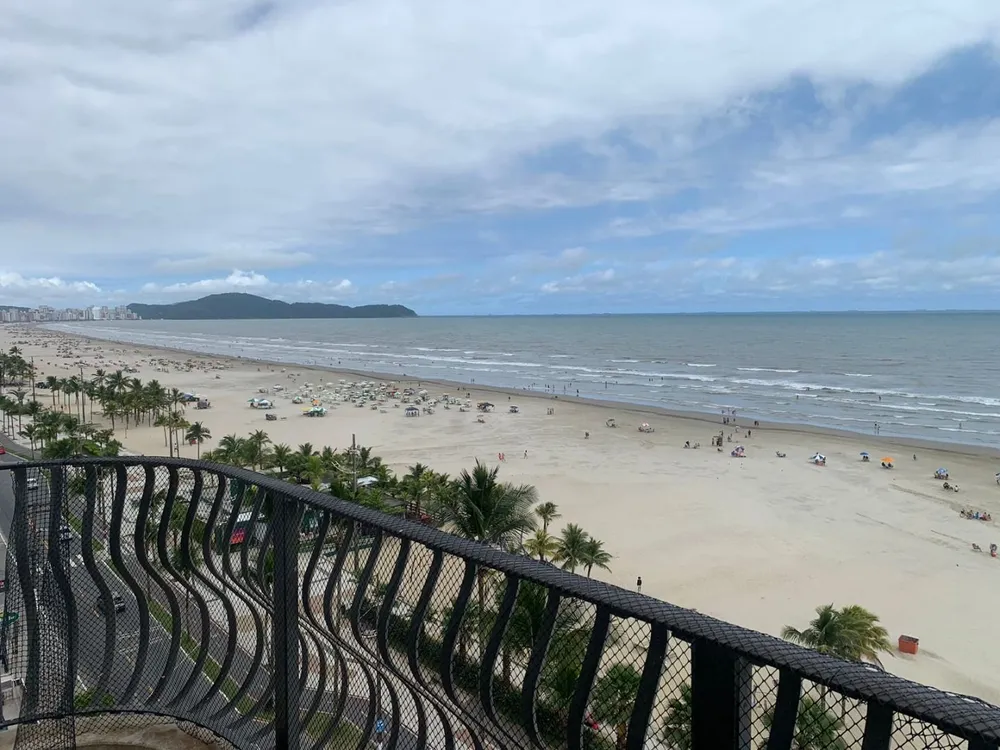 Apartamento, 3 quartos, 220 m² - Foto 1