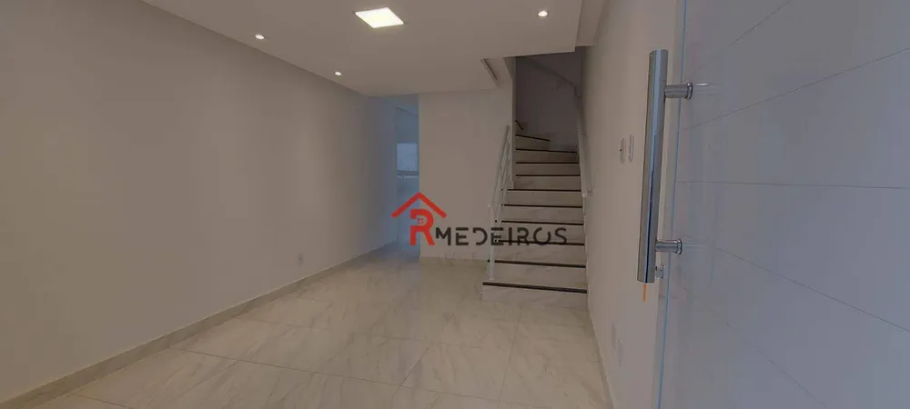 Sobrado, 2 quartos, 65 m² - Foto 1