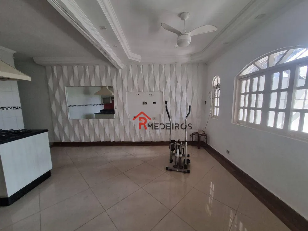 Casa, 3 quartos, 140 m² - Foto 3