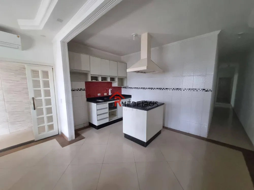 Casa, 3 quartos, 140 m² - Foto 4