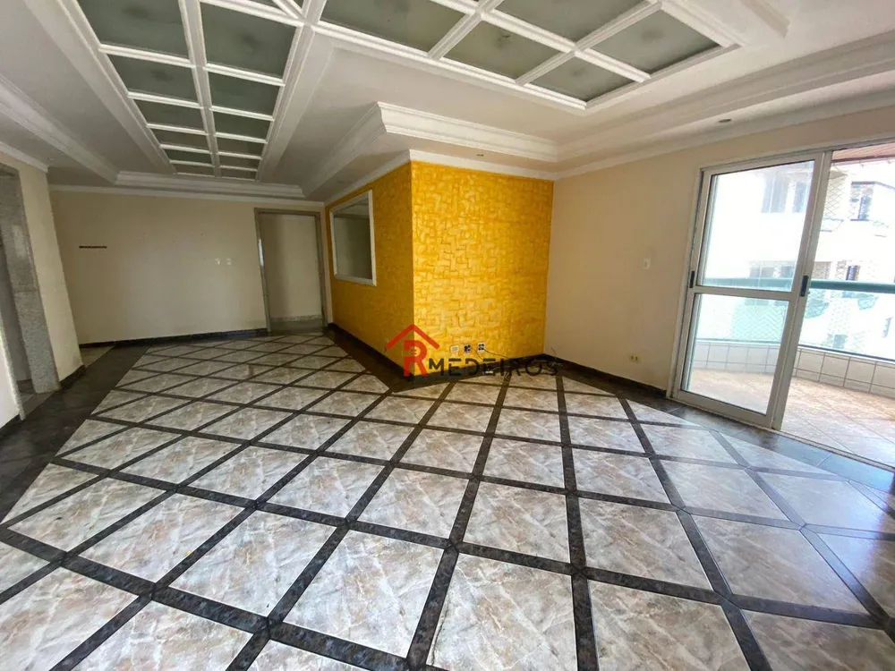 Apartamento, 3 quartos, 120 m² - Foto 2
