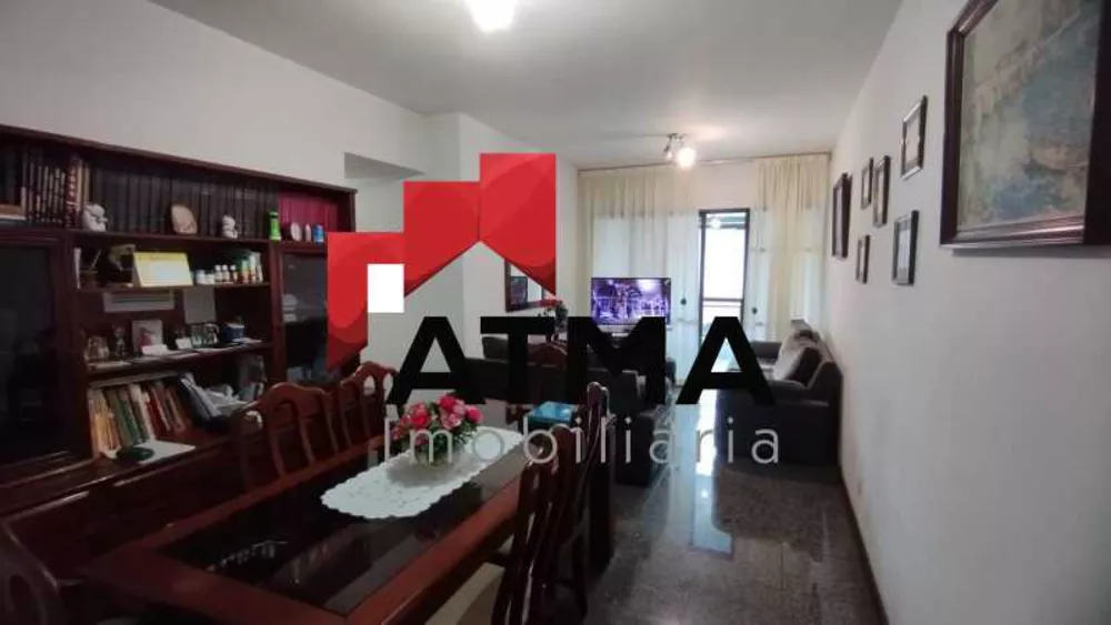 Apartamento à venda com 3 quartos, 130m² - Foto 2