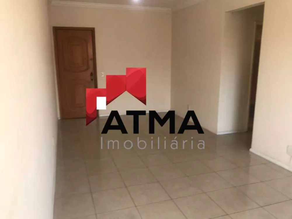 Apartamento à venda com 2 quartos, 70m² - Foto 2