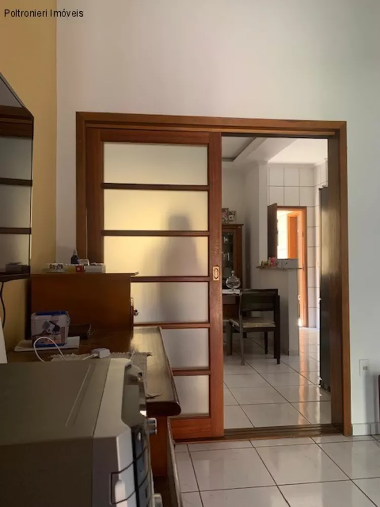 Casa à venda com 3 quartos, 291m² - Foto 12