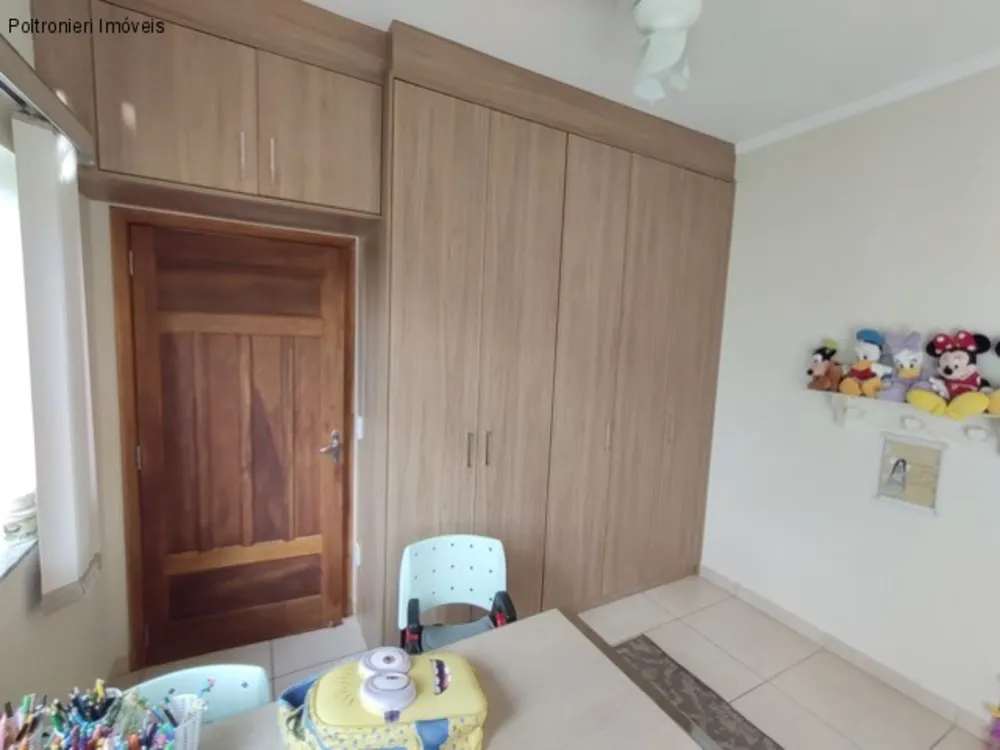 Chácara, 3 quartos, 1170 m² - Foto 2