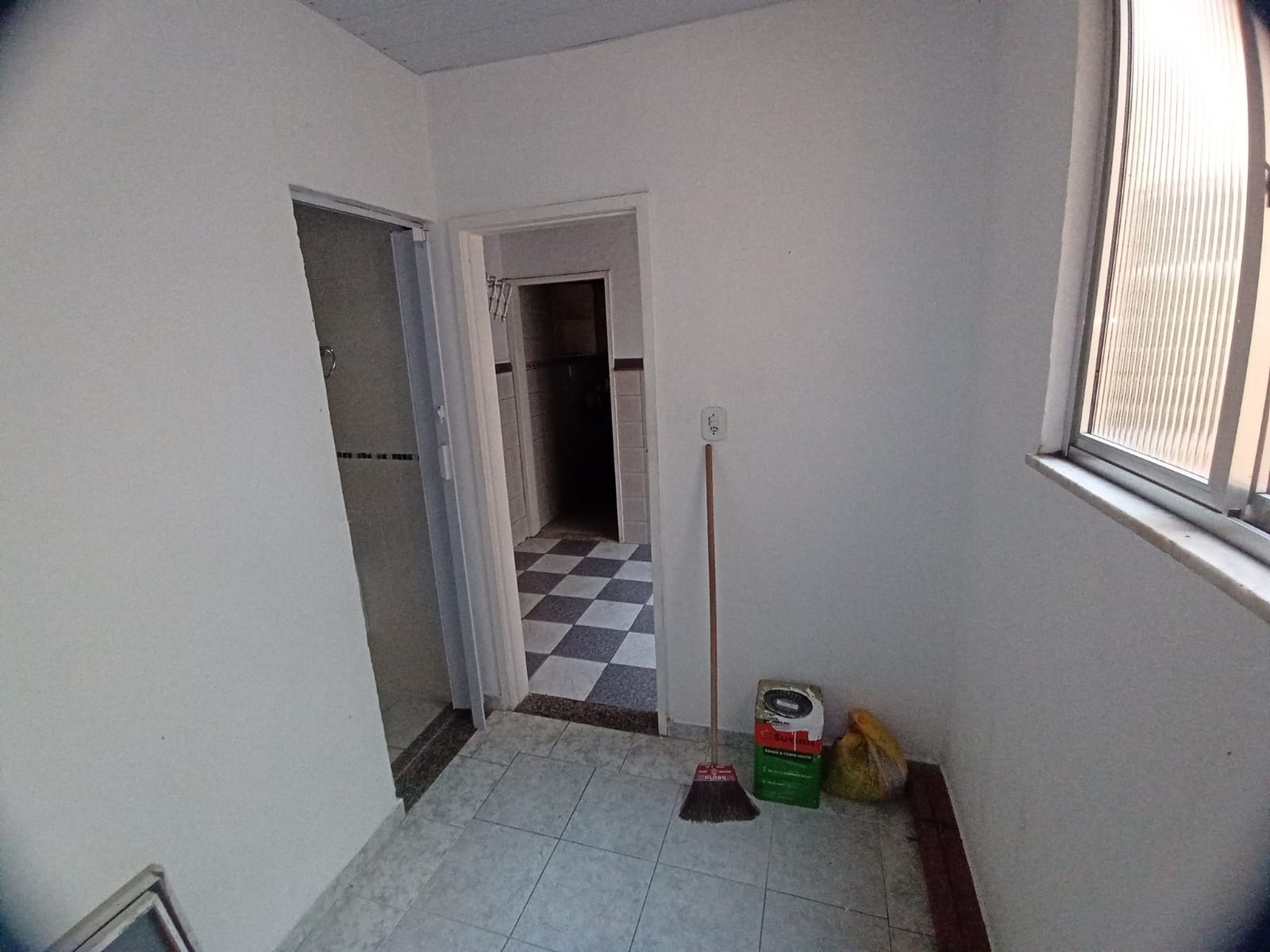 Apartamento à venda com 2 quartos, 70m² - Foto 5