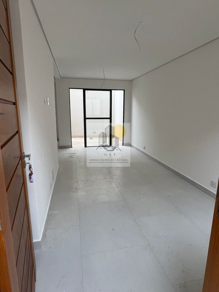 Casa à venda com 2 quartos, 75m² - Foto 3