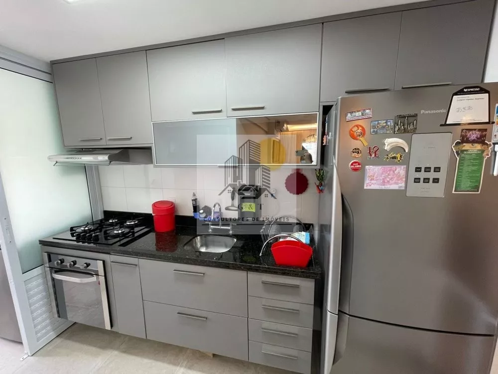 Apartamento à venda com 3 quartos, 75m² - Foto 4