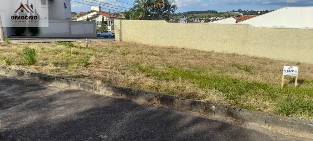 Terreno, 240 m² - Foto 1