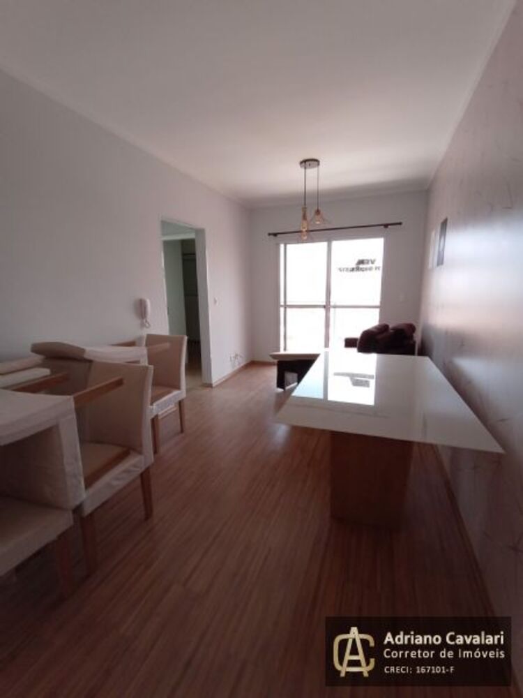 Apartamento à venda com 2 quartos, 69m² - Foto 2