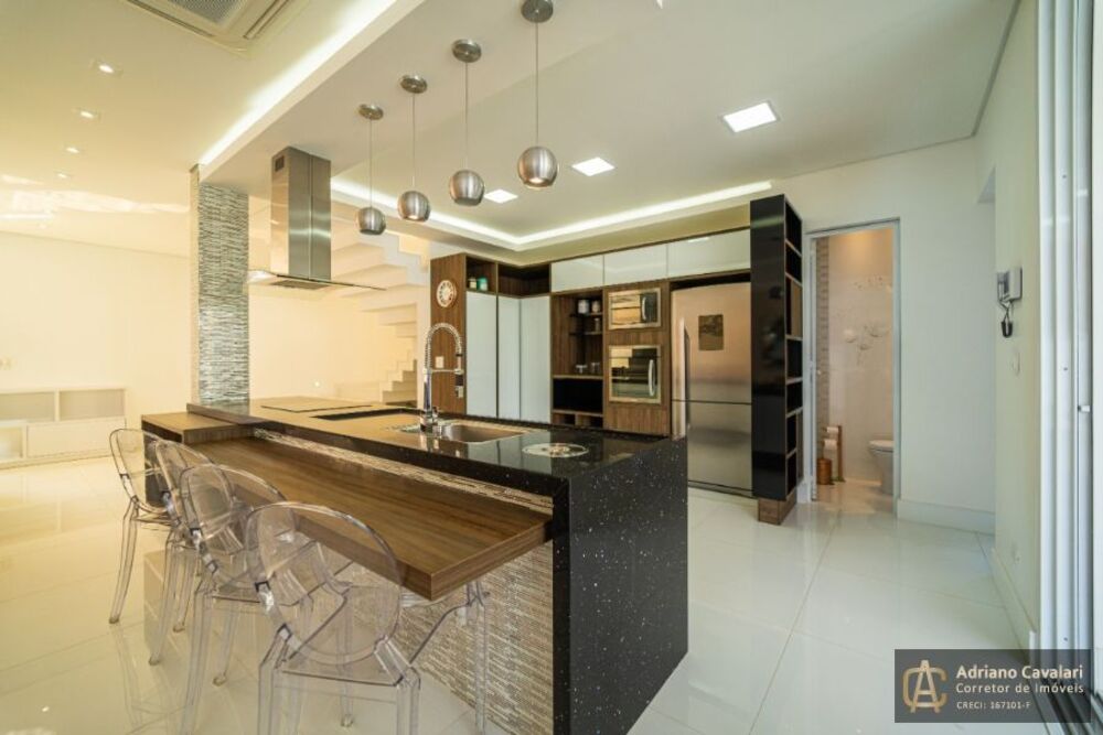 Casa à venda com 3 quartos, 398m² - Foto 3