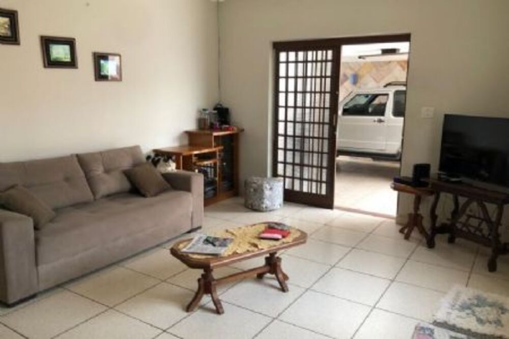 Casa, 2 quartos, 190 m² - Foto 1