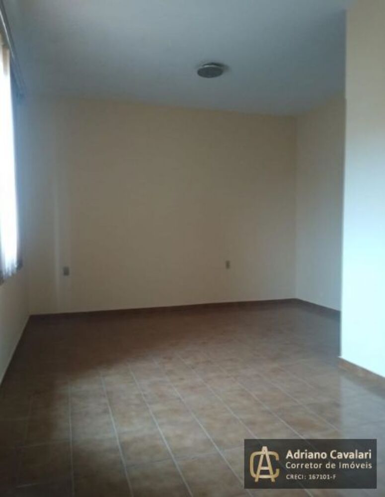 Casa à venda com 3 quartos, 184m² - Foto 4
