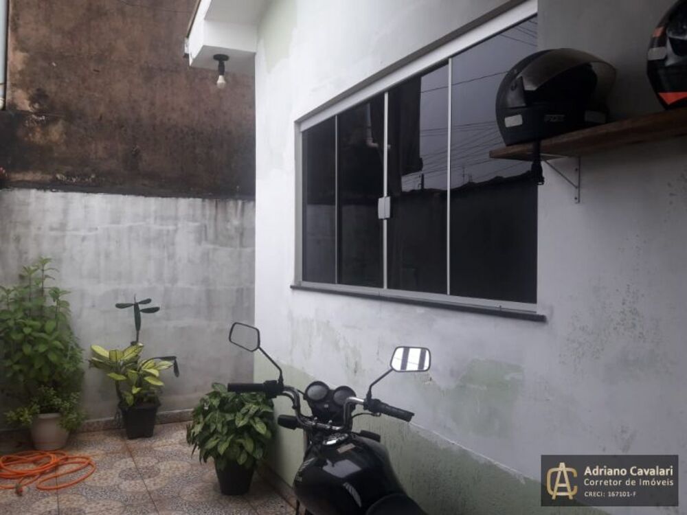 Casa à venda com 2 quartos, 220m² - Foto 3
