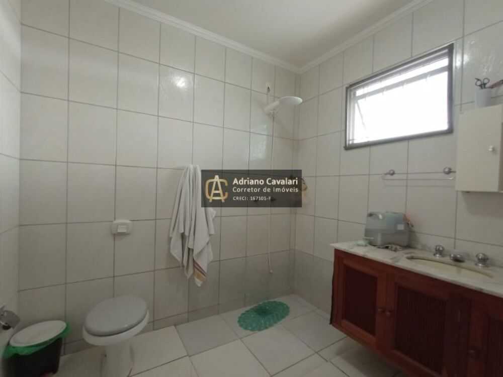 Casa, 4 quartos, 205 m² - Foto 1