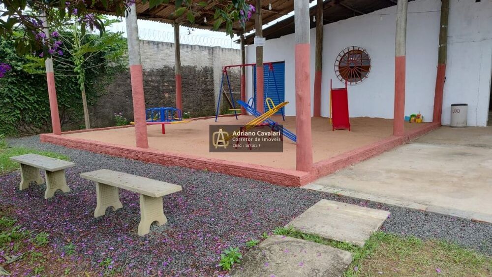 Chácara à venda com 2 quartos, 150m² - Foto 2