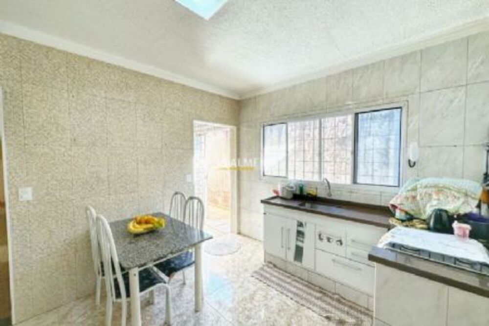 Casa, 3 quartos, 130 m² - Foto 1