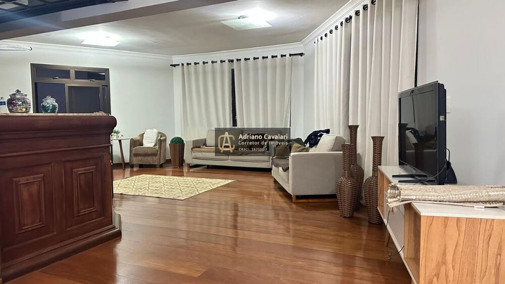 Apartamento à venda com 3 quartos, 214m² - Foto 2