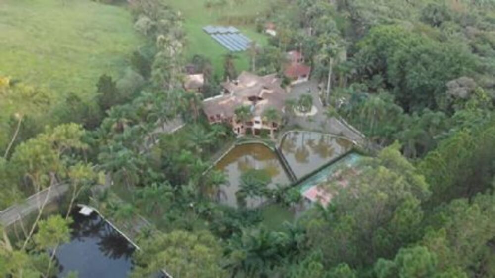 Sítio, 10 quartos, 12 hectares - Foto 1