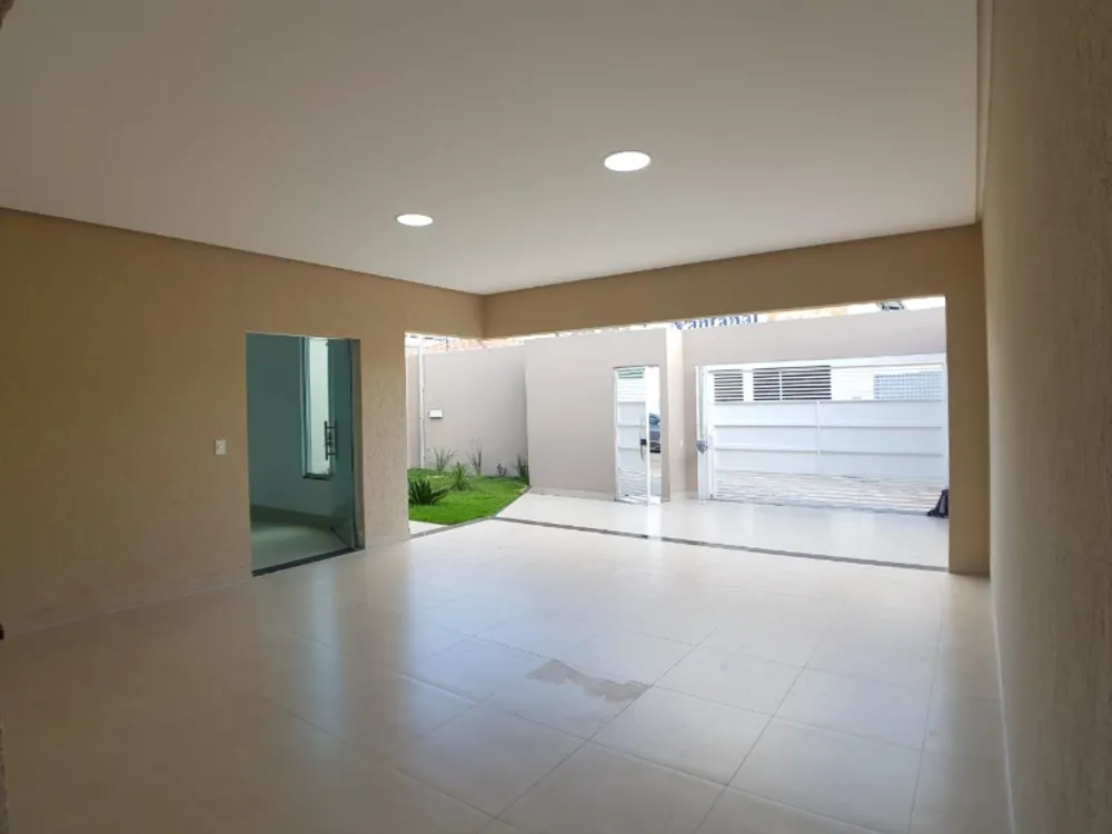 Casa, 3 quartos, 180 m² - Foto 2