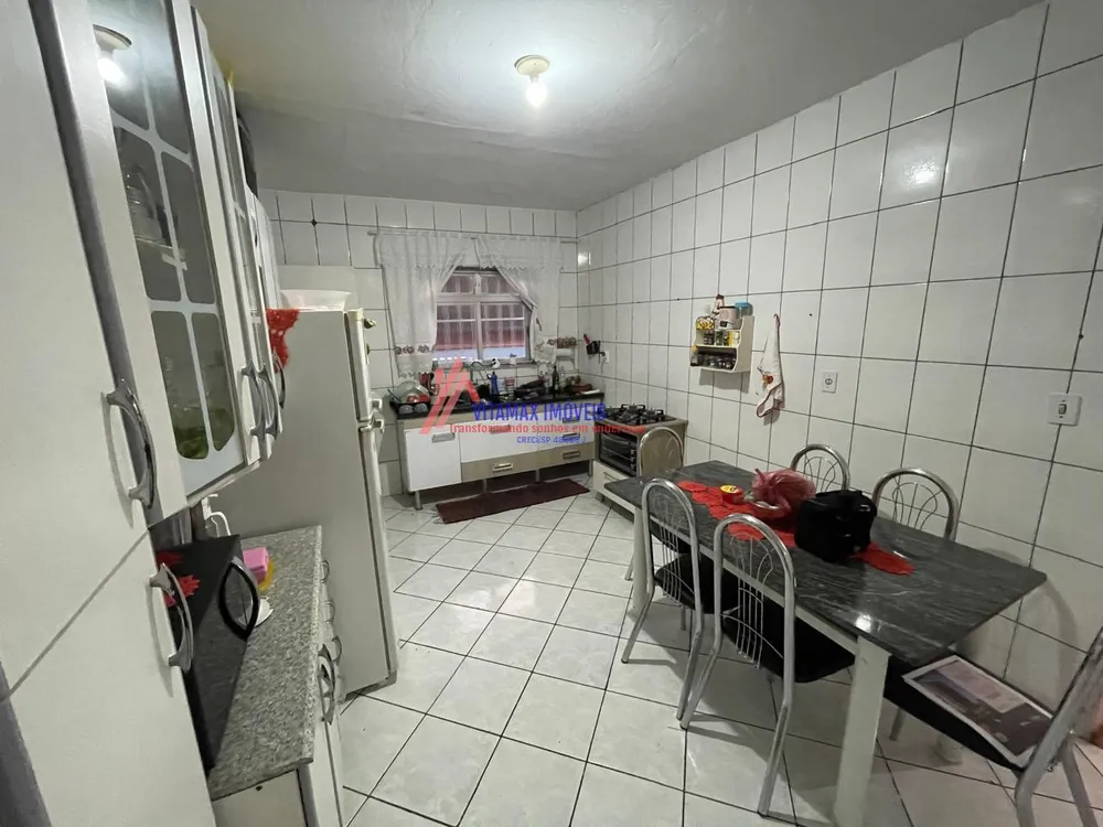 Casa, 2 quartos, 233 m² - Foto 1