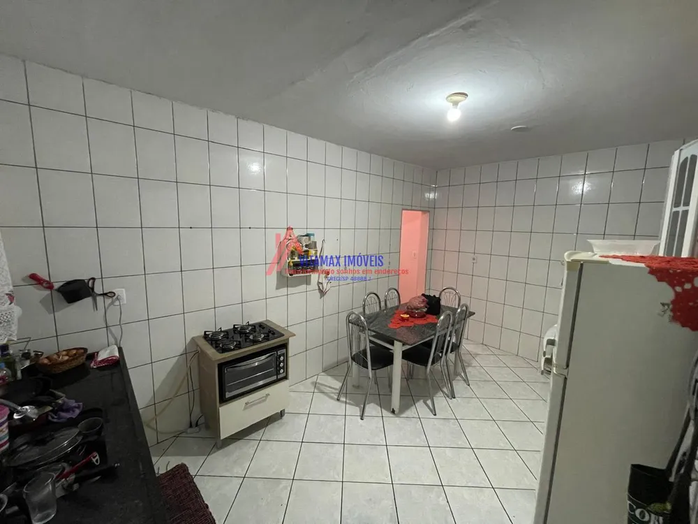 Casa, 2 quartos, 233 m² - Foto 2