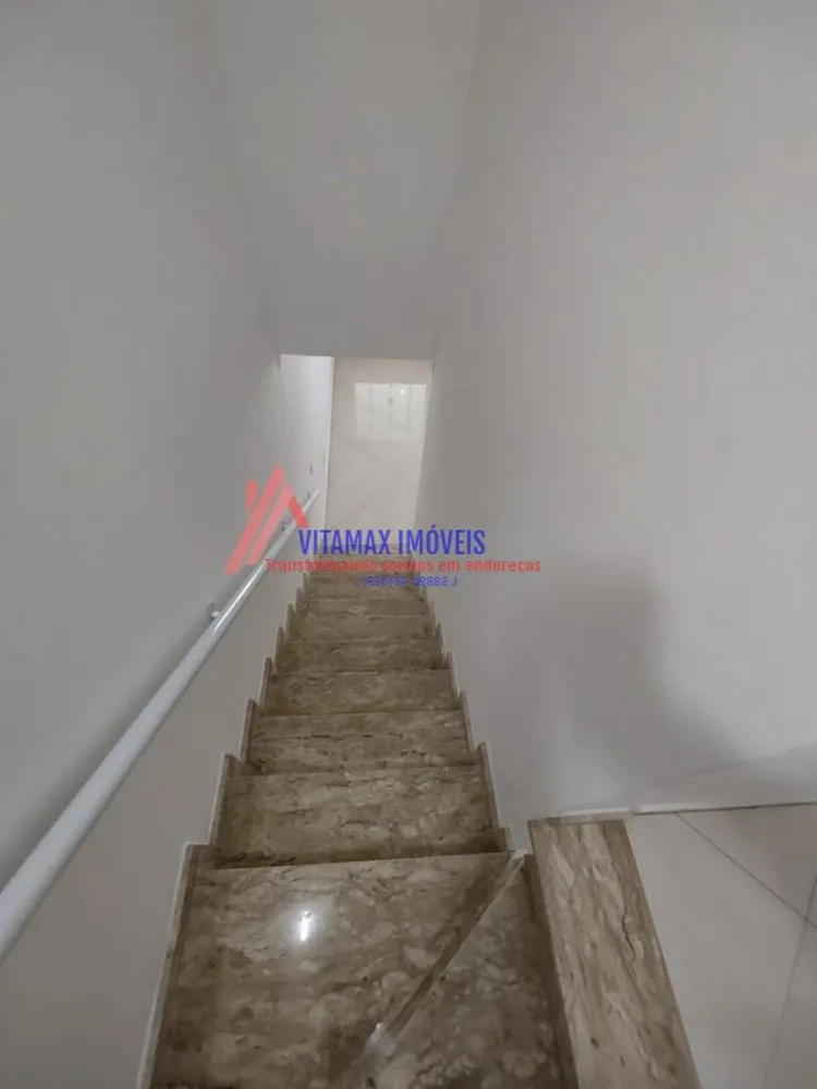 Sobrado, 3 quartos, 219 m² - Foto 1