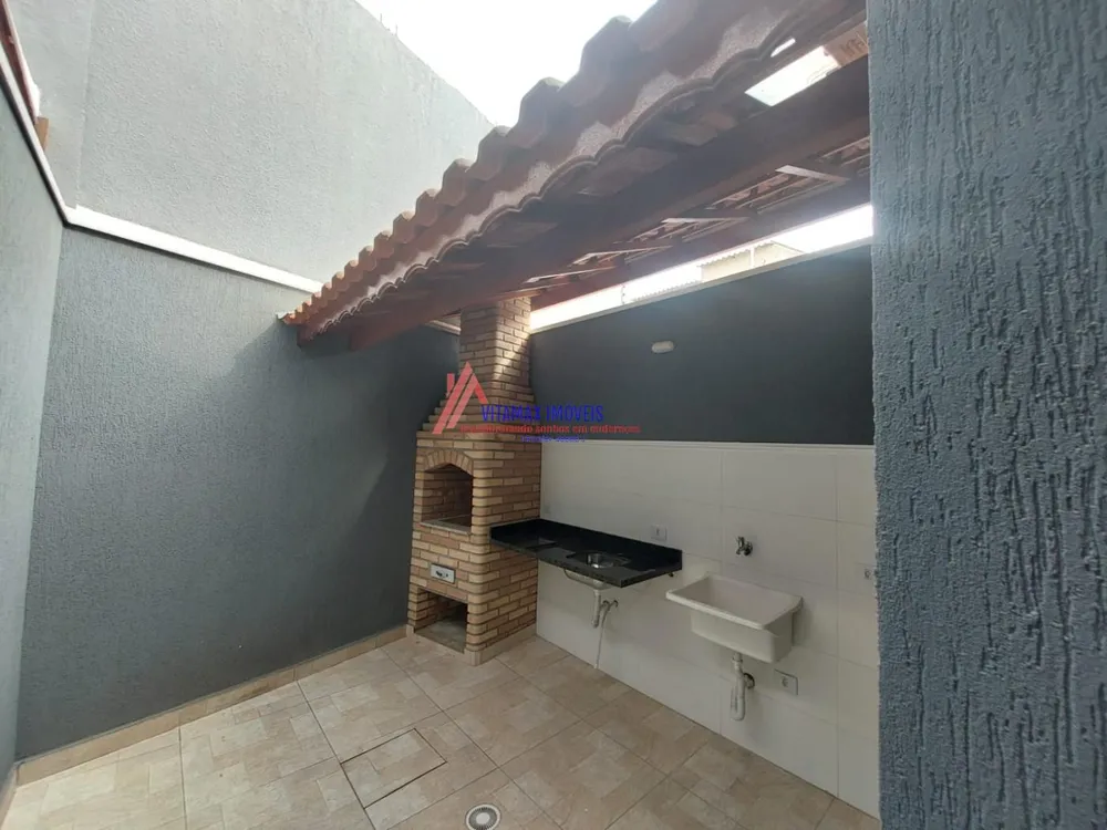Sobrado, 3 quartos, 219 m² - Foto 2