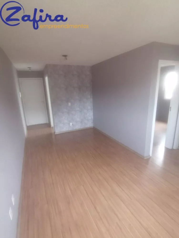 Apartamento à venda com 2 quartos, 45m² - Foto 3