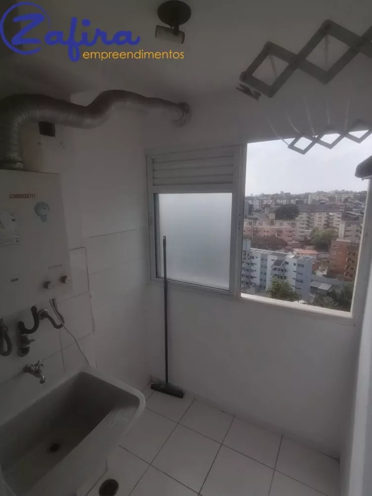 Apartamento à venda com 2 quartos, 45m² - Foto 4