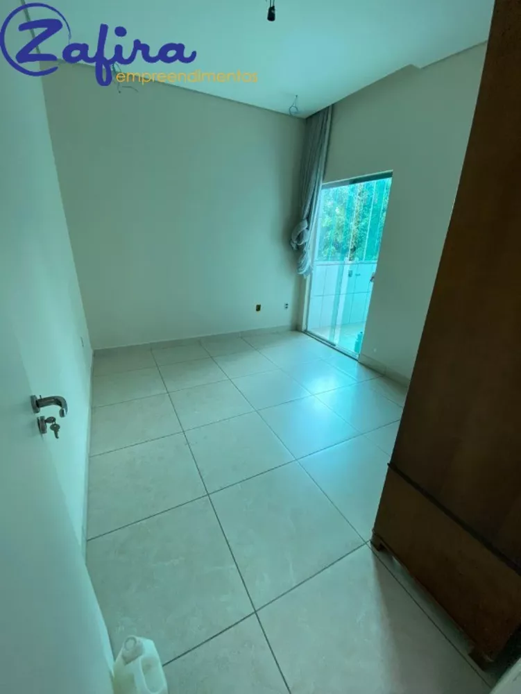 Casa à venda com 2 quartos, 140m² - Foto 3