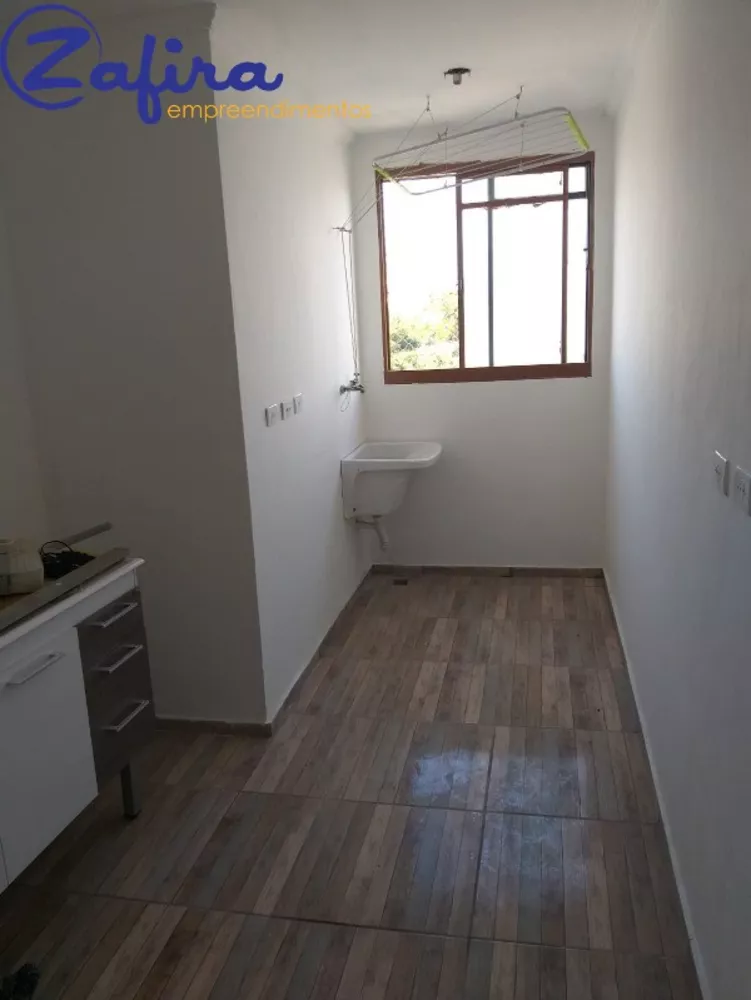 Apartamento à venda com 2 quartos, 57m² - Foto 2