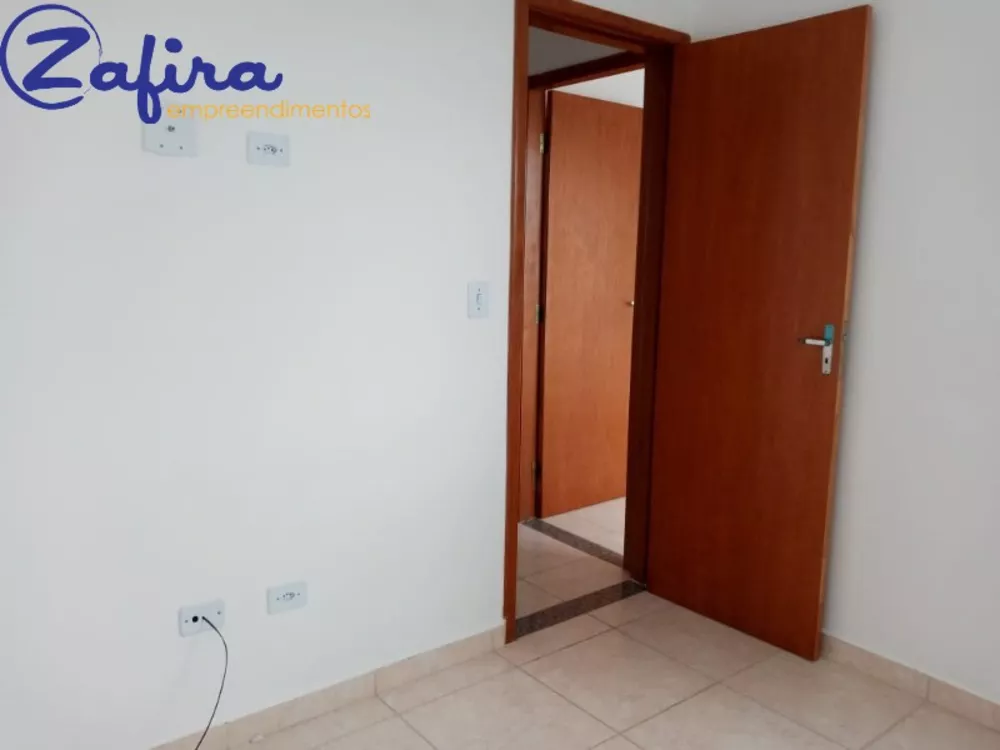 Apartamento para alugar com 2 quartos, 40m² - Foto 2