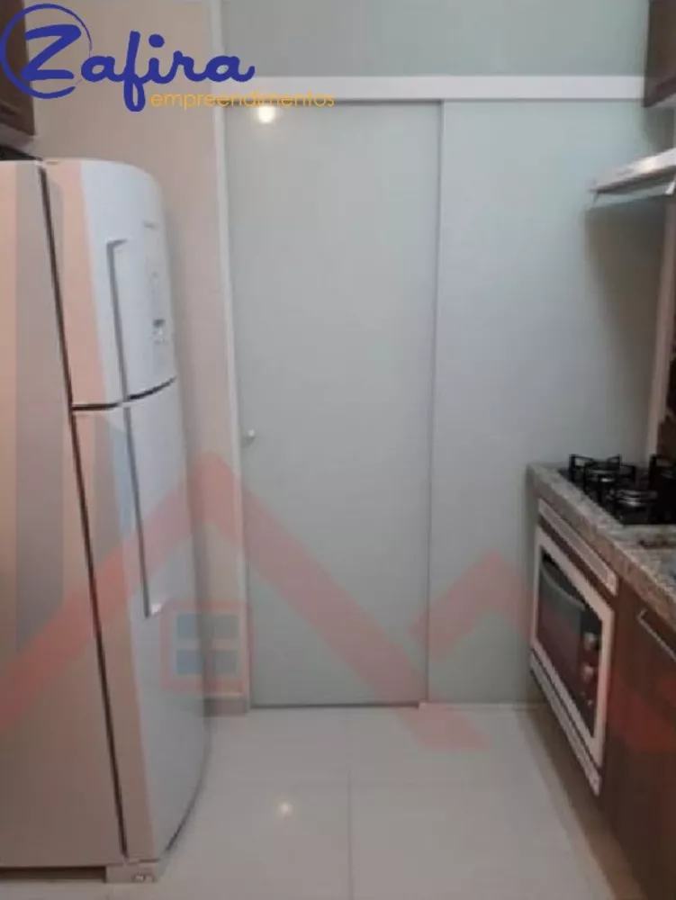 Apartamento à venda com 3 quartos, 61m² - Foto 4