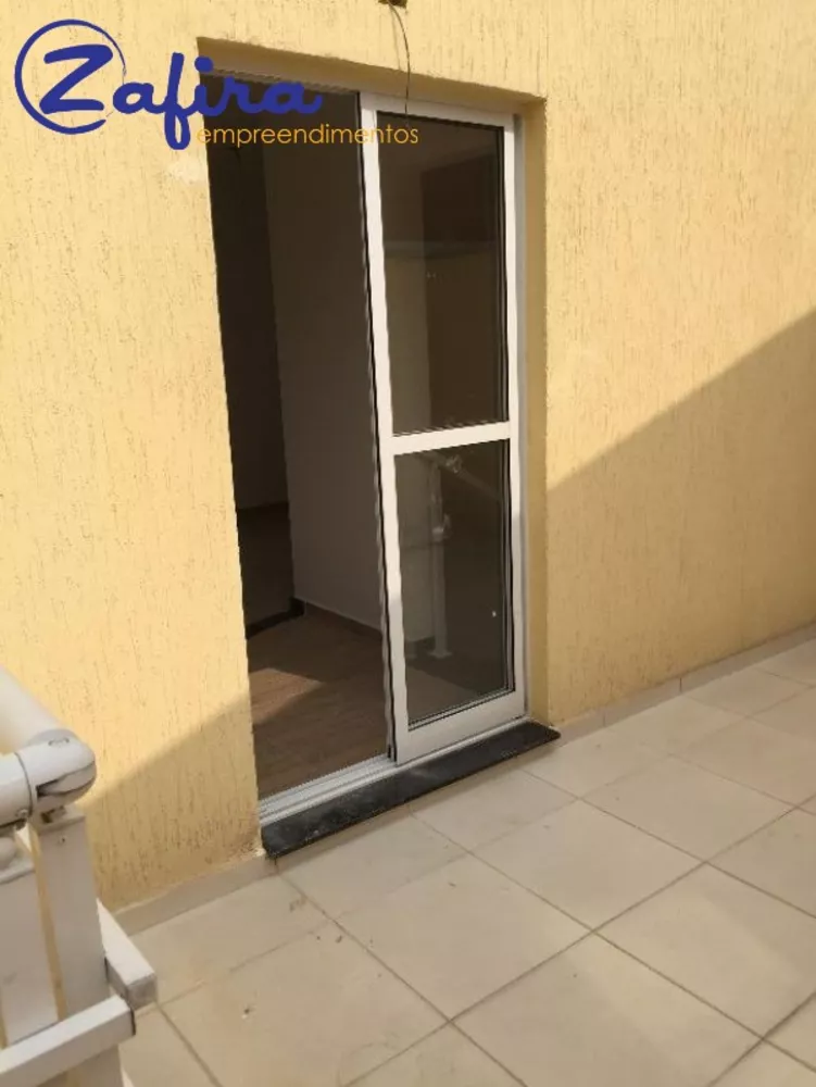 Casa à venda com 3 quartos, 190m² - Foto 3