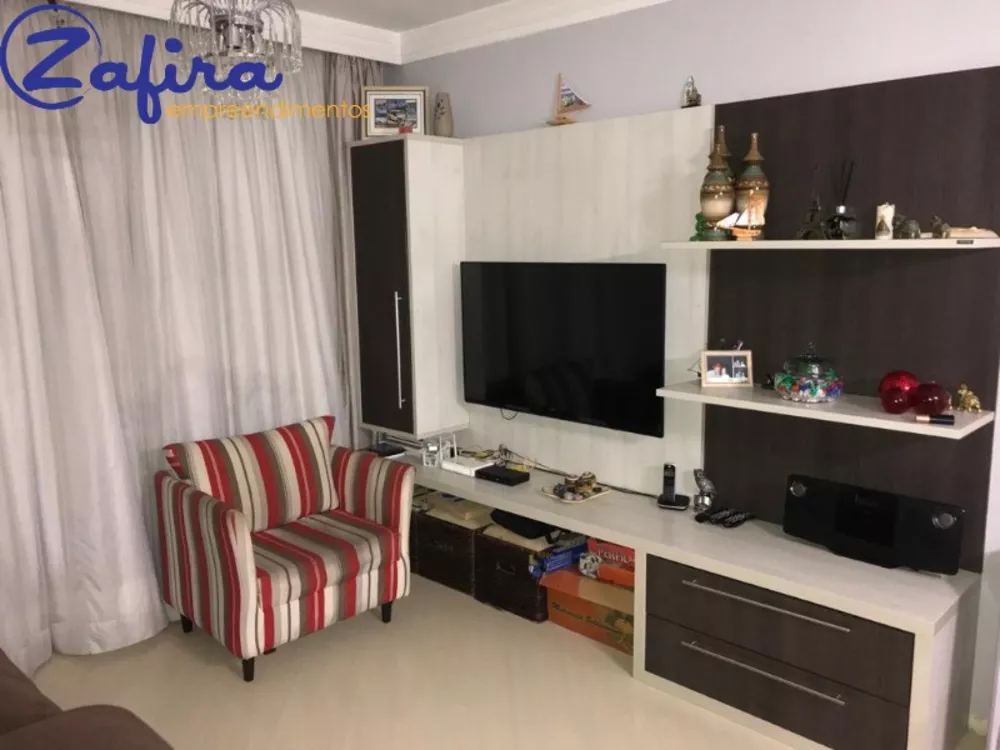 Apartamento à venda com 2 quartos, 75m² - Foto 1