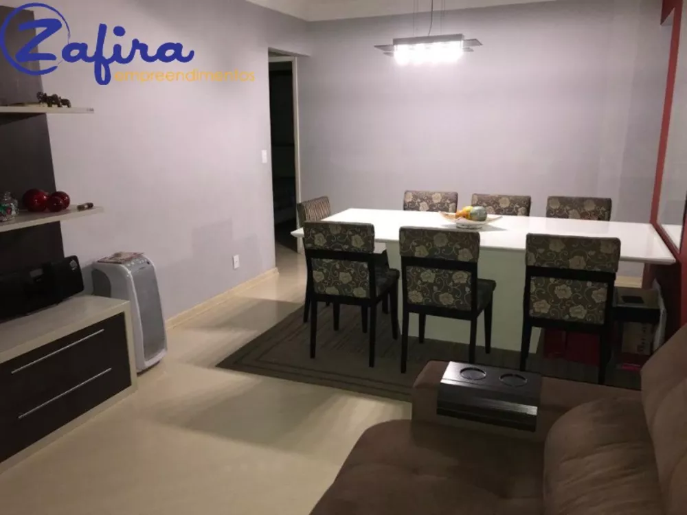 Apartamento à venda com 2 quartos, 75m² - Foto 3