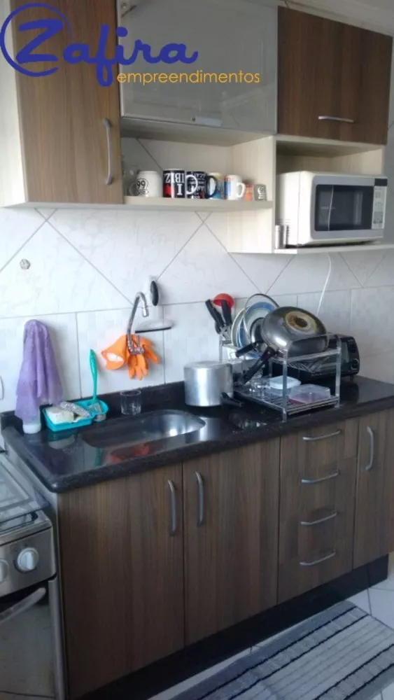 Apartamento à venda com 2 quartos, 61m² - Foto 4